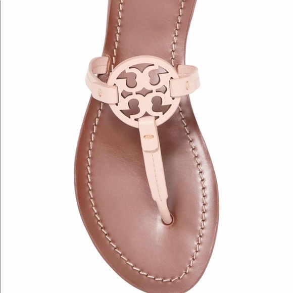 New Tory Burch gabriel leather T strap sandals - Picture 10 of 11